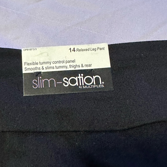 NWT black Slim - Station Straight Leg Pants Size 14W Pull Up. Very Slimming. NEW - Picture 6 of 6